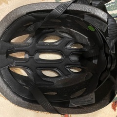 美品！ロードバイク用　エアロヘルメット　ロックブロスの画像