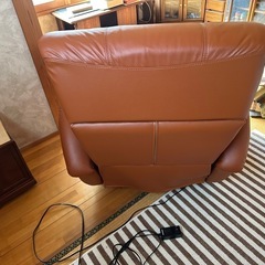 本革 電動 リクライニング チェア　送料込み　椅子　いす　ソファの画像