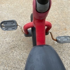 D bike 赤色
の画像