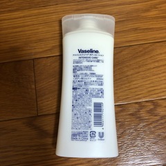 【お取り引き決定❗️】🌟定価の半額以下🌟 ヴァセリン ボディローション(新品未使用✨)の画像