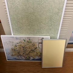 額縁コルクボードの画像