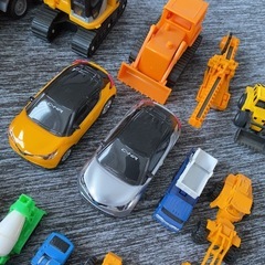 9月12日処分 玩具 乗り物 セットの画像