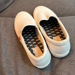 スニーカーの画像