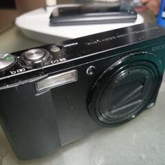 RICOH✭R8の画像