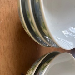 お茶碗 4つセットの画像