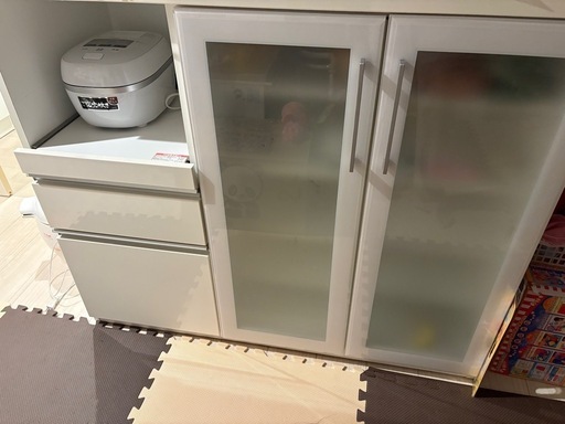 ニトリ　食器棚