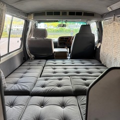 ハイエース100系　キャンピングカーの画像