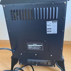 暖炉型ヒーター 2018年製 ブラック 黒 CH-T1840の画像