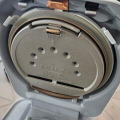 炊飯器　5.5合炊きの画像