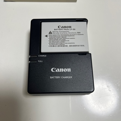デジタル一眼レフカメラ　良品　
