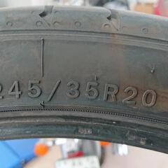 中古タイヤ　245/35R20 4本セットの画像