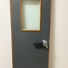 【DIY】扉　木材　換気扇の画像