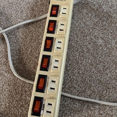 全長約2.85メートルの電源タップ　中古の画像