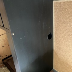IKEA ミッケ　デスク　早急に引き取りに来ていただける方募集ですの画像