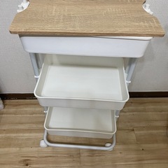 収納　可動式【10/4までお取引可能】の画像