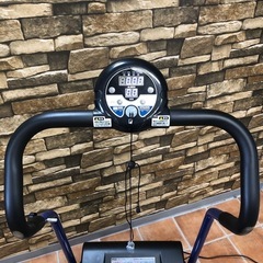 北海道旭川市直接取引歓迎 アルインコ AFW4315 ウォーキングマシン 2019年製 プログラム電動ウォーカー ルームランナー 通電動作確認済の画像