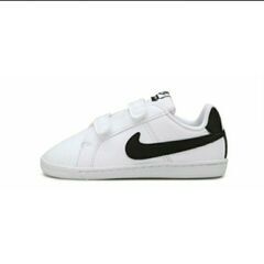 ナイキ　NIKE　スニーカー　COURT ROYALE　コートロイヤルの画像