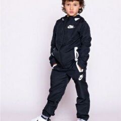 ナイキ　NIKE　スニーカー　COURT ROYALE　コートロイヤルの画像