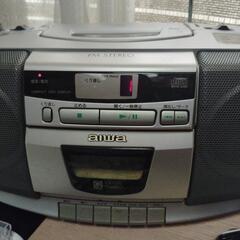 🇯🇵レトロ🩷美品？アイワ⭐️CD/ラジカセ📻️動作品、4スピ−カ−⭐️あゆ、CDつき🙆‍♀️🔽現状渡し。の画像
