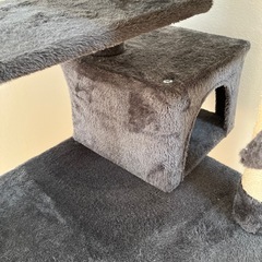 キャットタワーの画像