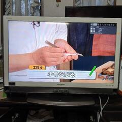 SHARP　アクオスBlu-ray内蔵32型液晶テレビの画像
