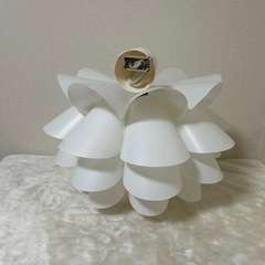 IKEA KNAPPAペンダントランプの画像