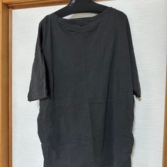 服 flamingo firm 半袖Tシャツ 黒 トップスの画像