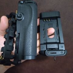 美品〜並品　Nikon MB-D10 グリップ (D700/D300S/D300用)の画像