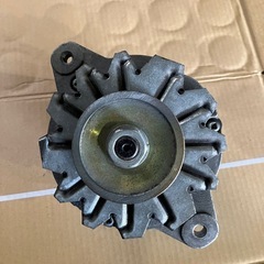 SJ30まだまだ使えるオルタネーターの画像