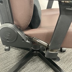 ゲーミングチェア noblechairs ICON JAWA EDITIONの画像