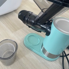 コールドプレスジューサーの画像