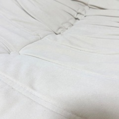 使用期間4ヶ月 ソファ 一人掛け トーゴ togo 一人掛けソファ 一人用ソファ 一人用 チェア 椅子 おしゃれ ローソファ フロアソファ モダン スタイリッシュ デザイナー オットマン付き 北欧 高反発ウレタン リプロダクトの画像