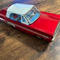レトロ　ブリキ　自動車の画像