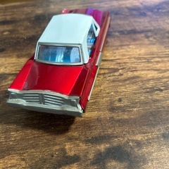 レトロ　ブリキ　自動車の画像