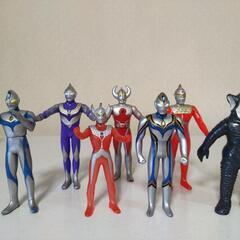 ウルトラマンソフビ11体まとめての画像