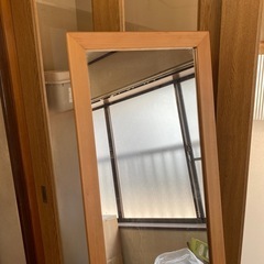 全身鏡　中古品　裏目金具に錆あり　金沢市芸術村近く直接引き取り希望の画像