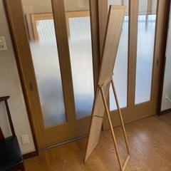全身鏡　中古品　裏目金具に錆あり　金沢市芸術村近く直接引き取り希望の画像
