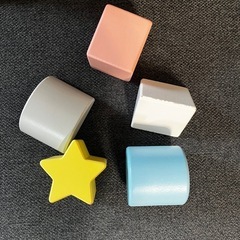 知育おもちゃ　型はめの画像