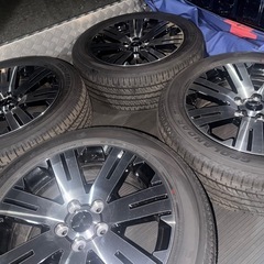 新車デリカD5純正ホイールタイヤ4本セット
の画像