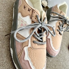 新品　スニーカー　サイズ　25cmの画像