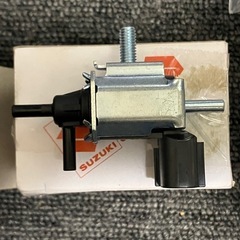 (車屋さん必見)新品　PCV ソレノイドバルブ エブリィ da64wの画像