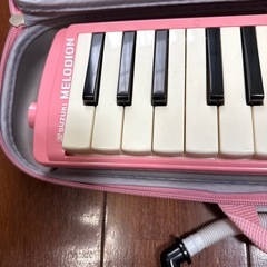 MELODION 鍵盤ハーモニカ
の画像