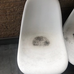 椅子白二脚
の画像