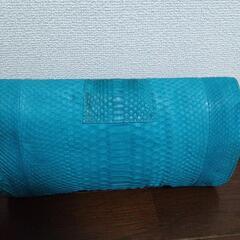 蛇革　クラッチバッグの画像