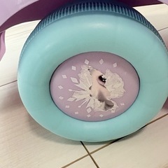 アナ雪　手押し車の画像