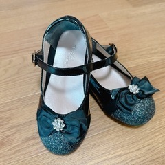 【美品】Betty Kids キッズフォーマルシューズ　18cmの画像