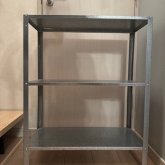 IKEAスチール棚の画像
