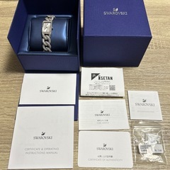 SWAROVSKI シルバー チェーン腕時計の画像