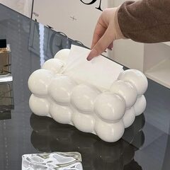 ティッシュボックスホルダー ティッシュ収納ケース 内側にスプリング　転売OK　倒産品　まとめ売り　ネット商材　アマゾン引き上げ商品　メルカリ　副業の画像