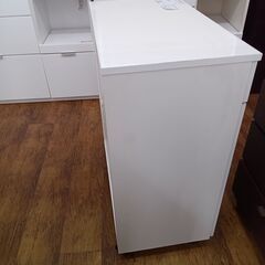 ★リユースのサカイ水戸店★  レンジ台 ホワイト H85.5×D42.5×W74 クリーニング済み MT5361の画像